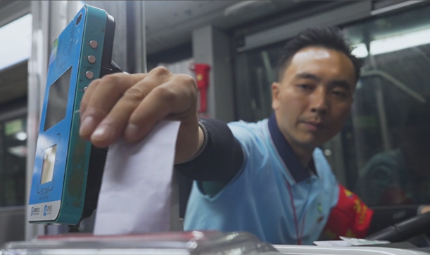 香投集团党员教育微视频《党员司机的一天》